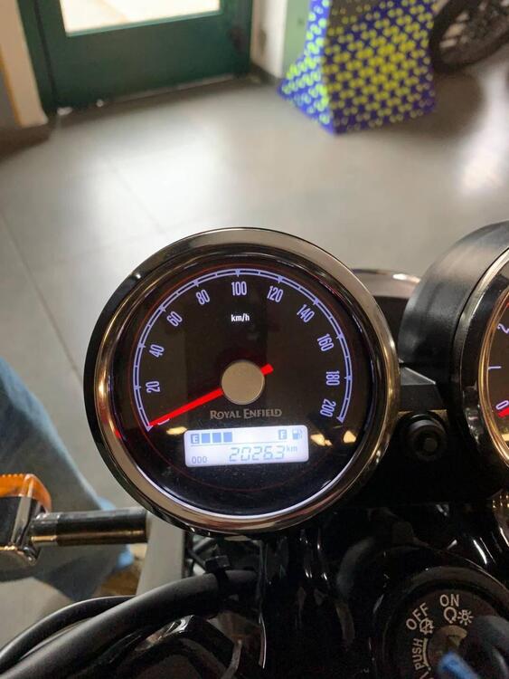 Royal Enfield Interceptor 650 (2021 - 25) (4)