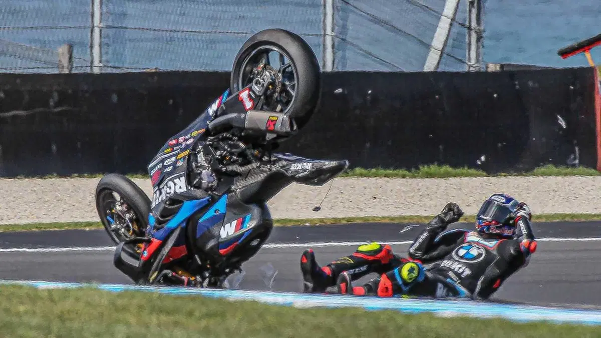 SBK 2025. Nicolò Bulega è il più veloce nei test di Phillip Island (7)