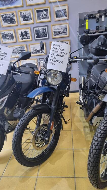 Royal Enfield Himalayan 411 (2021 - 24) (2)