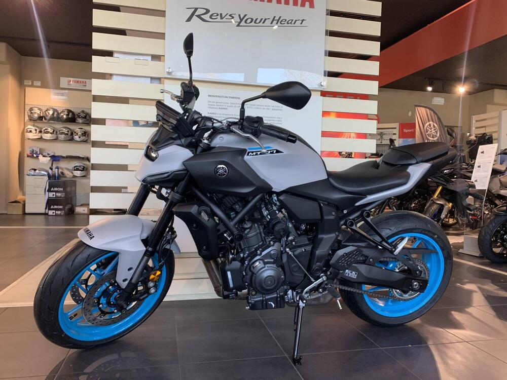 Yamaha MT-07 (2025) (2)