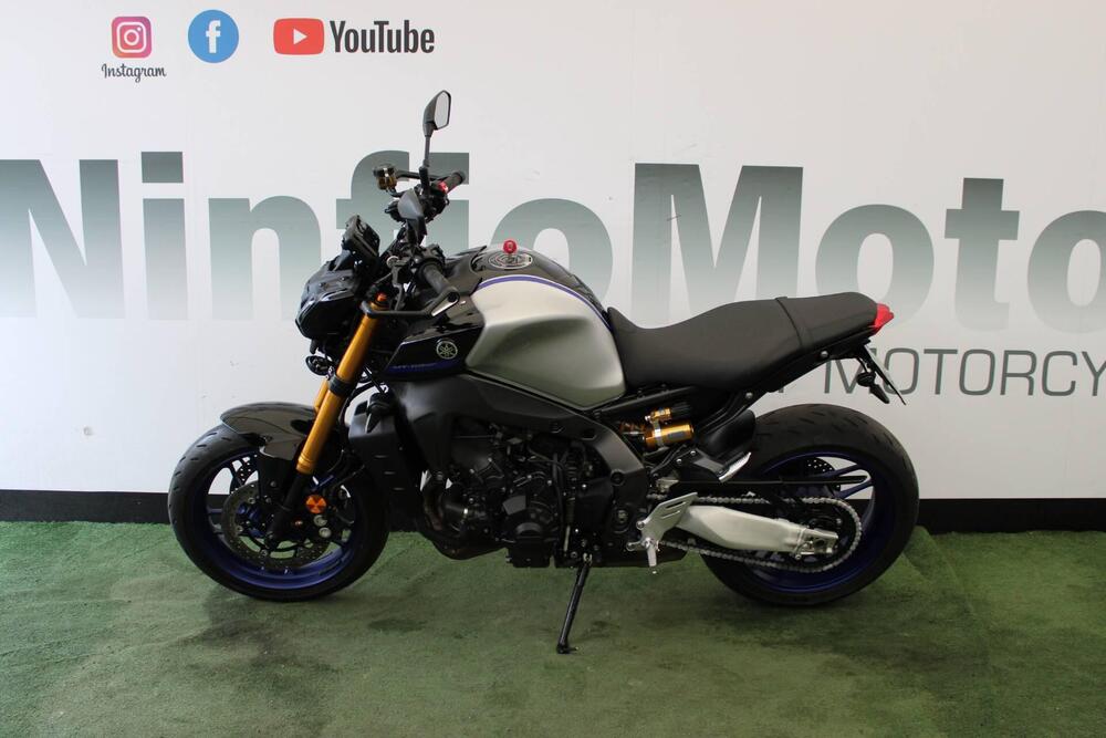 Yamaha MT-09 SP (2021 - 23) (4)