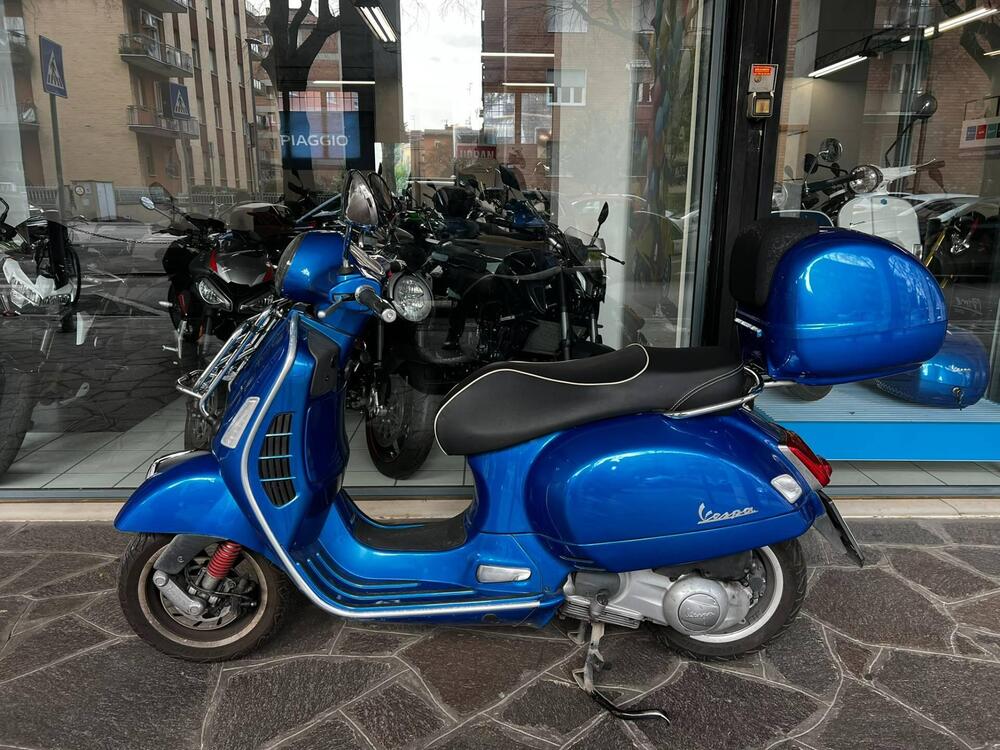 Vespa GTS 300 Super (2008 - 16)