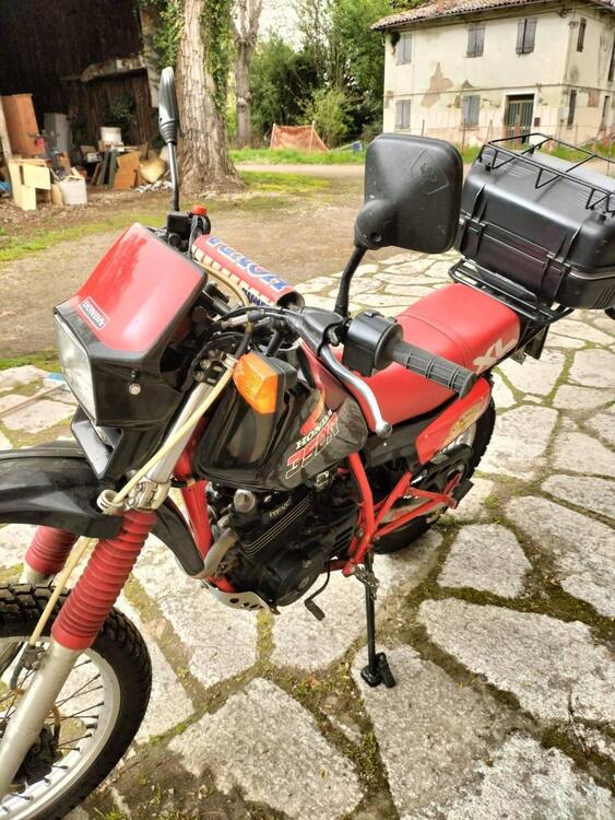 Honda XLR 350