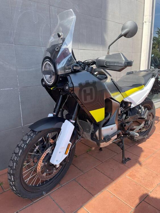 Husqvarna Norden 901 (2022 - 25) (4)