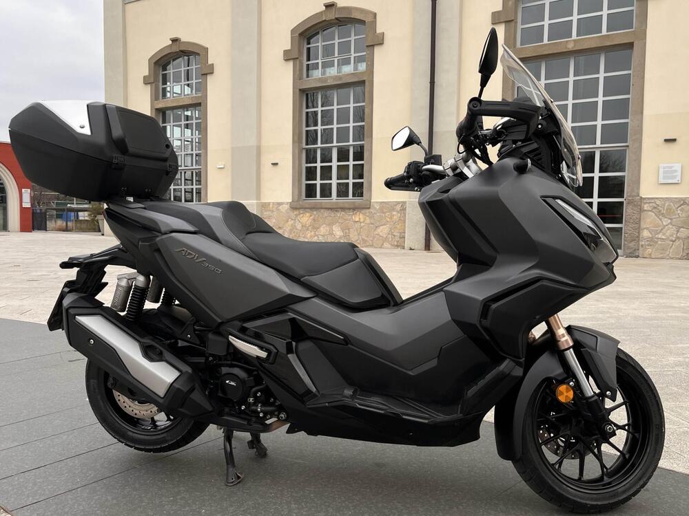 Honda ADV 350 (2022 - 24) (5)