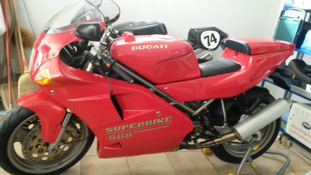 Ducati 888 (2)