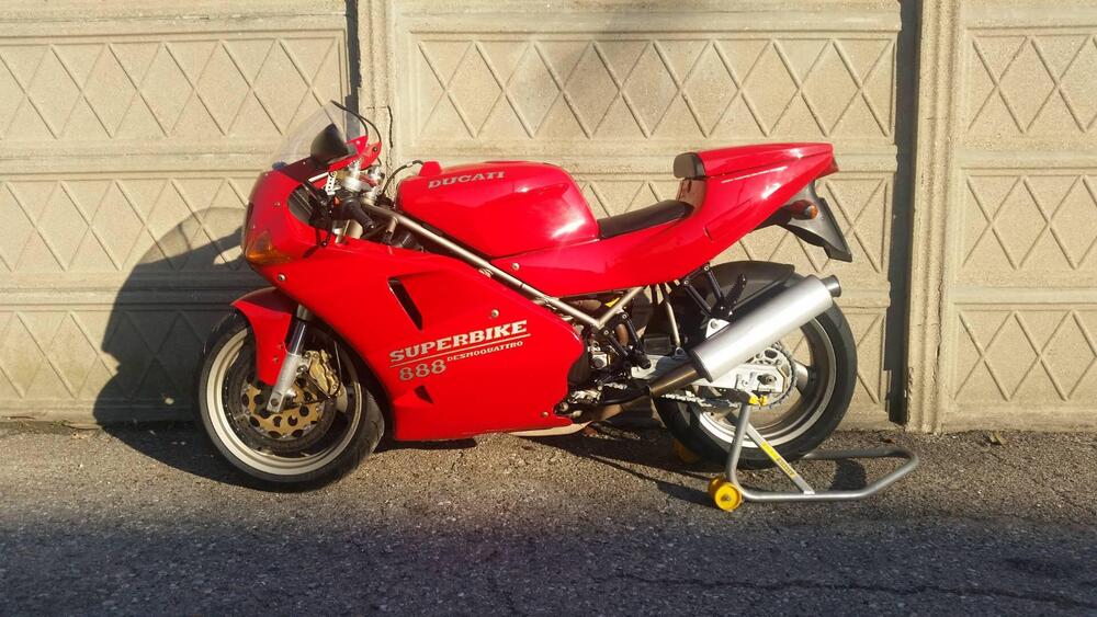 Ducati 888