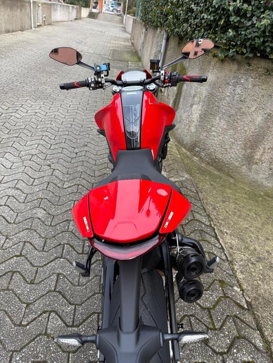 Ducati Monster 937 + (2021 - 25) (4)