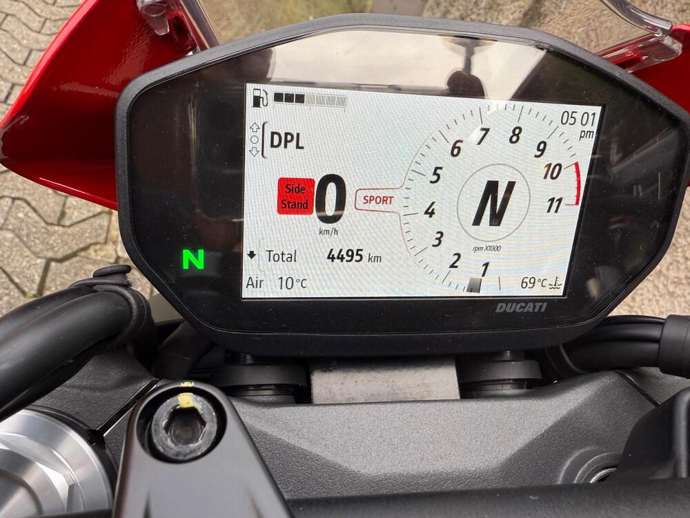 Ducati Monster 937 + (2021 - 25) (5)