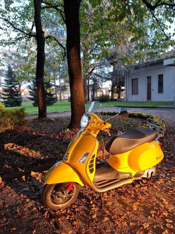 Vespa GTS 300 Super Hpe (2021 - 22)