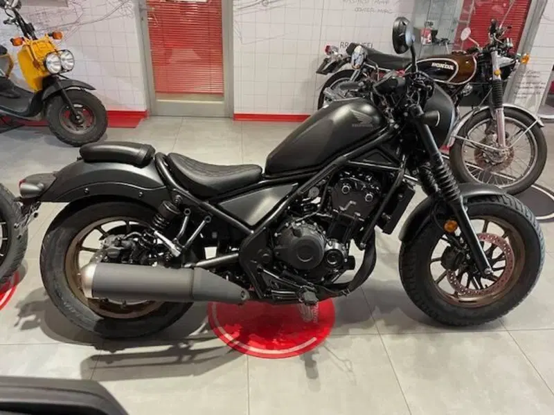 Honda CMX 500 Rebel + Special Edition (2025 - 26) (4)