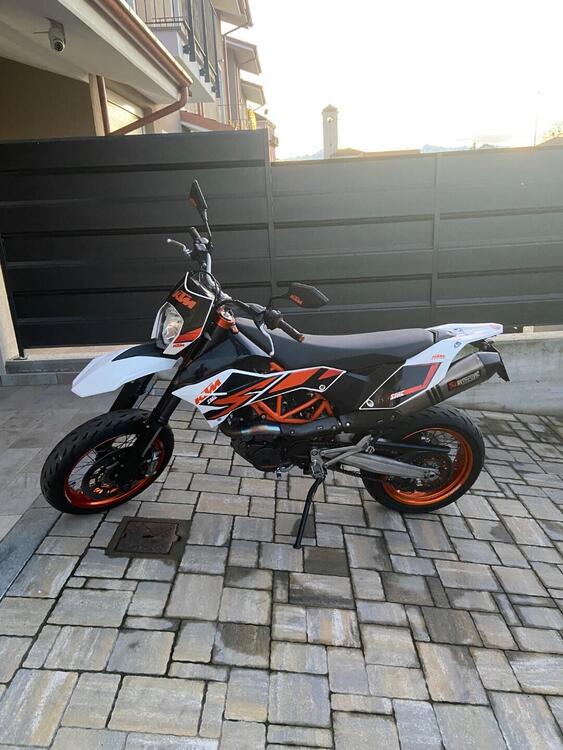 KTM 690 SMC R (2019 - 20) (4)