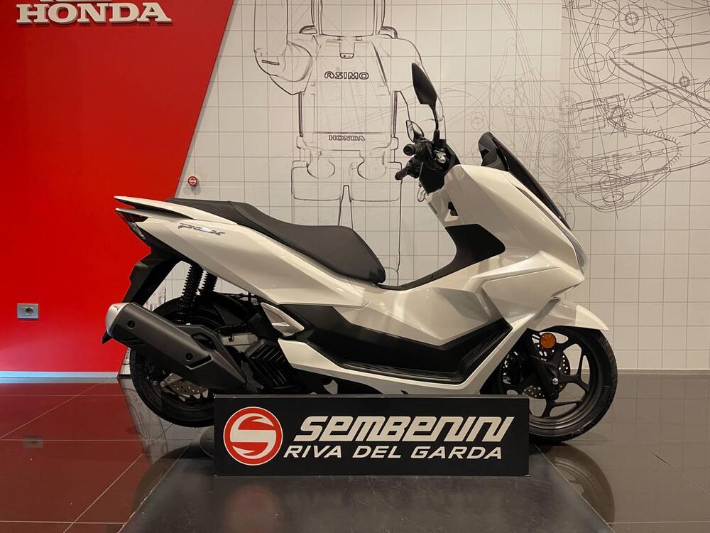 Honda PCX 125 (2025)