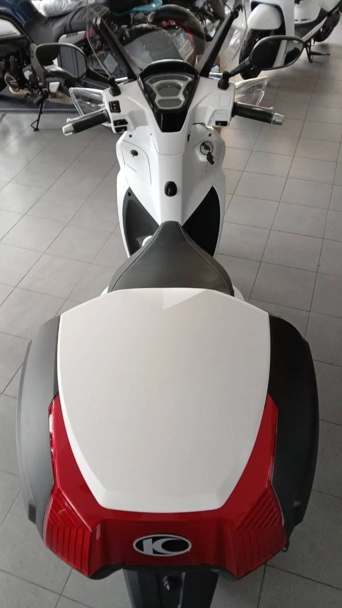 Kymco People 125i S ABS (2024 - 26) (3)