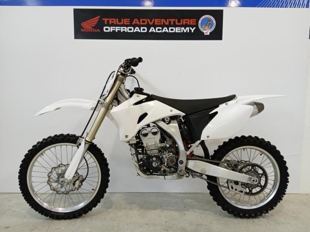 Yamaha YZ 250 F (2008) (3)