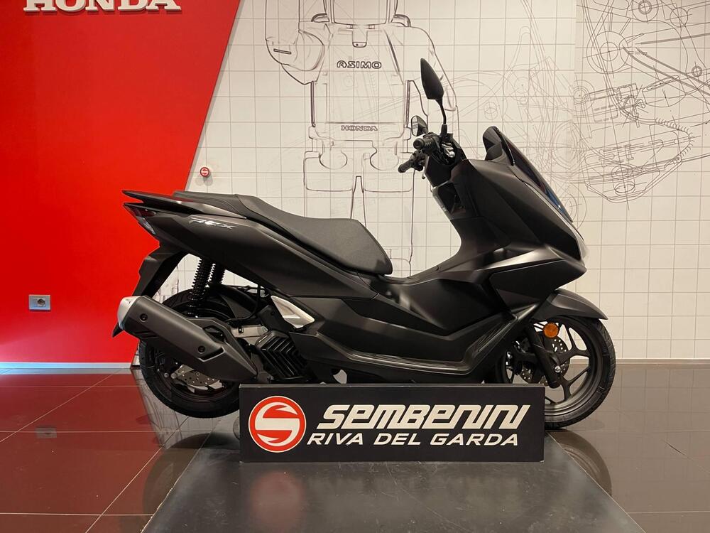 Honda PCX 125 (2025)