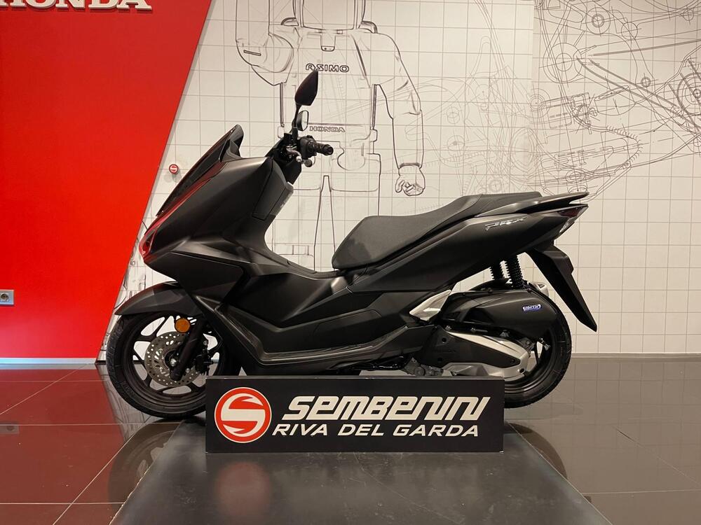 Honda PCX 125 (2025) (5)