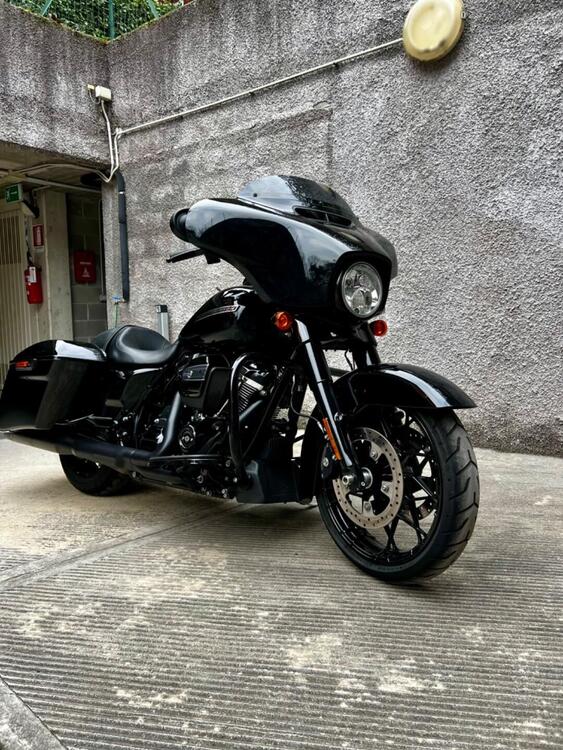 Harley-Davidson 114 Street Glide Special (2019 - 20) - FLHXS (4)