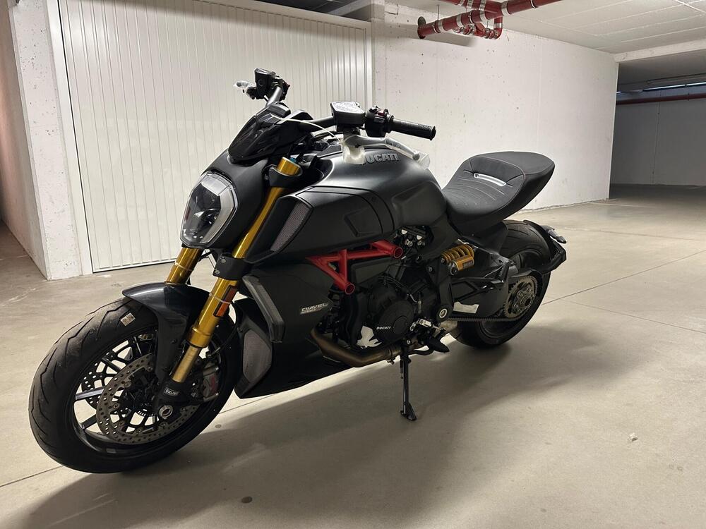 Ducati Diavel 1260 S (2021 - 22) (4)