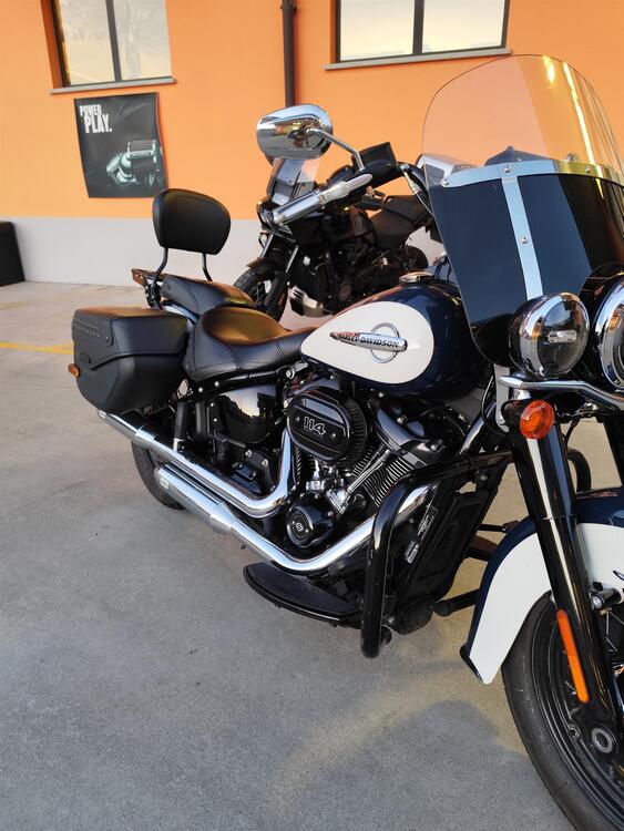 Harley-Davidson 107 Heritage Classic (2018 - 19) - FLHC (5)