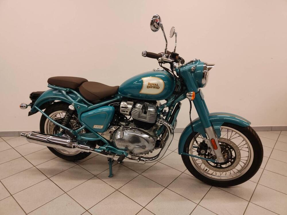 Royal Enfield Classic 650 (2025) (2)