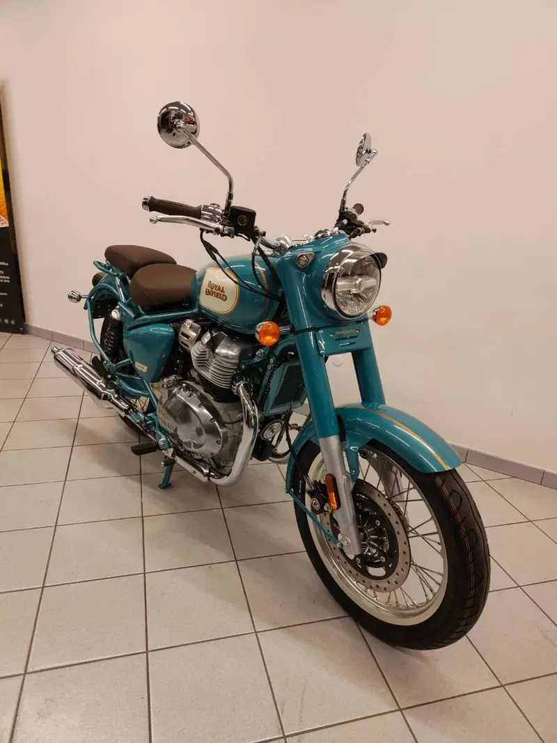 Royal Enfield Classic 650 (2025 - 26) (13)