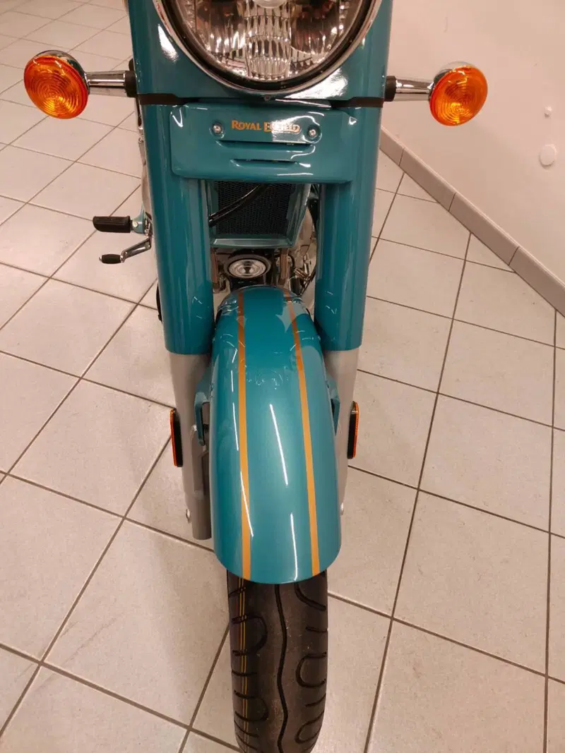 Royal Enfield Classic 650 (2025 - 26) (17)