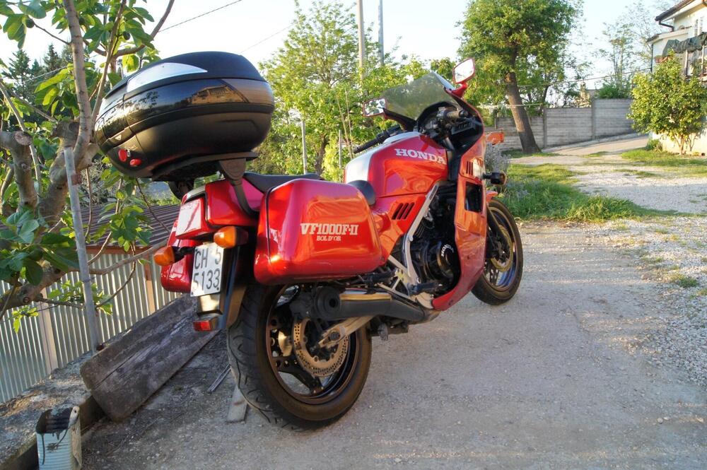 Honda 1000 VF  F2 Bol Dor (2)