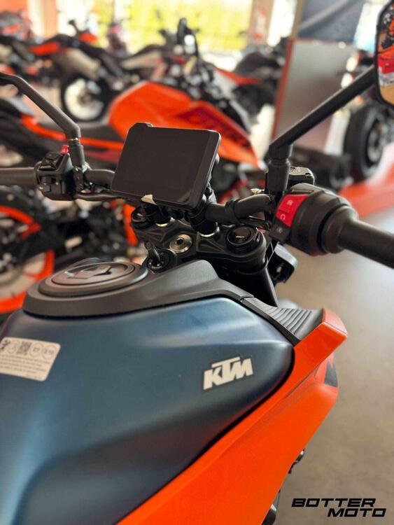 KTM 125 Duke (2024 - 25) (4)