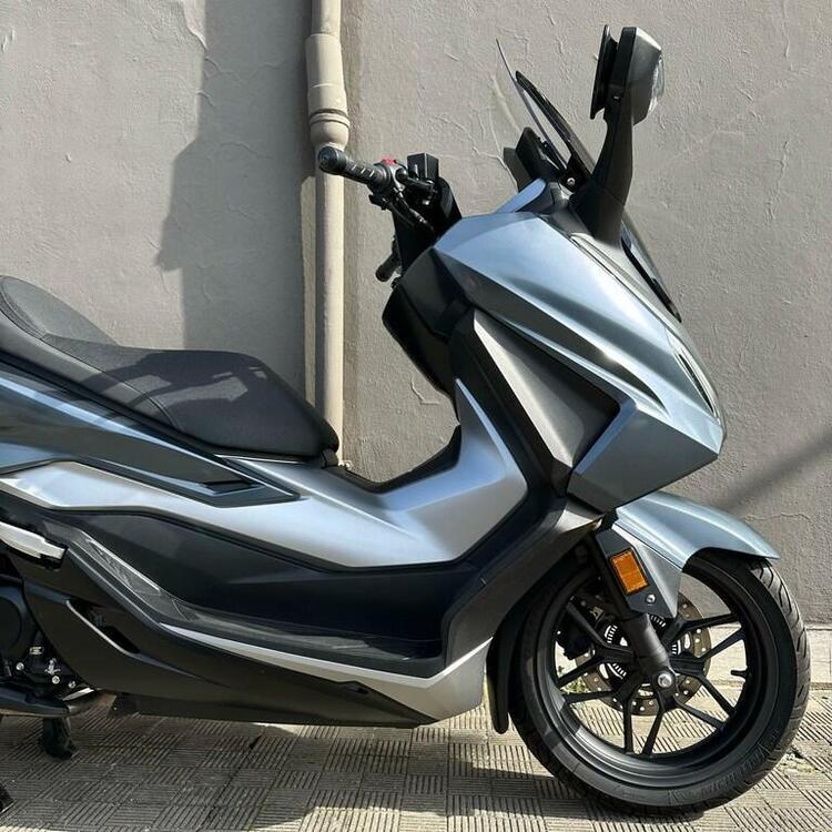 Honda Forza 350 (2022 - 24) (3)