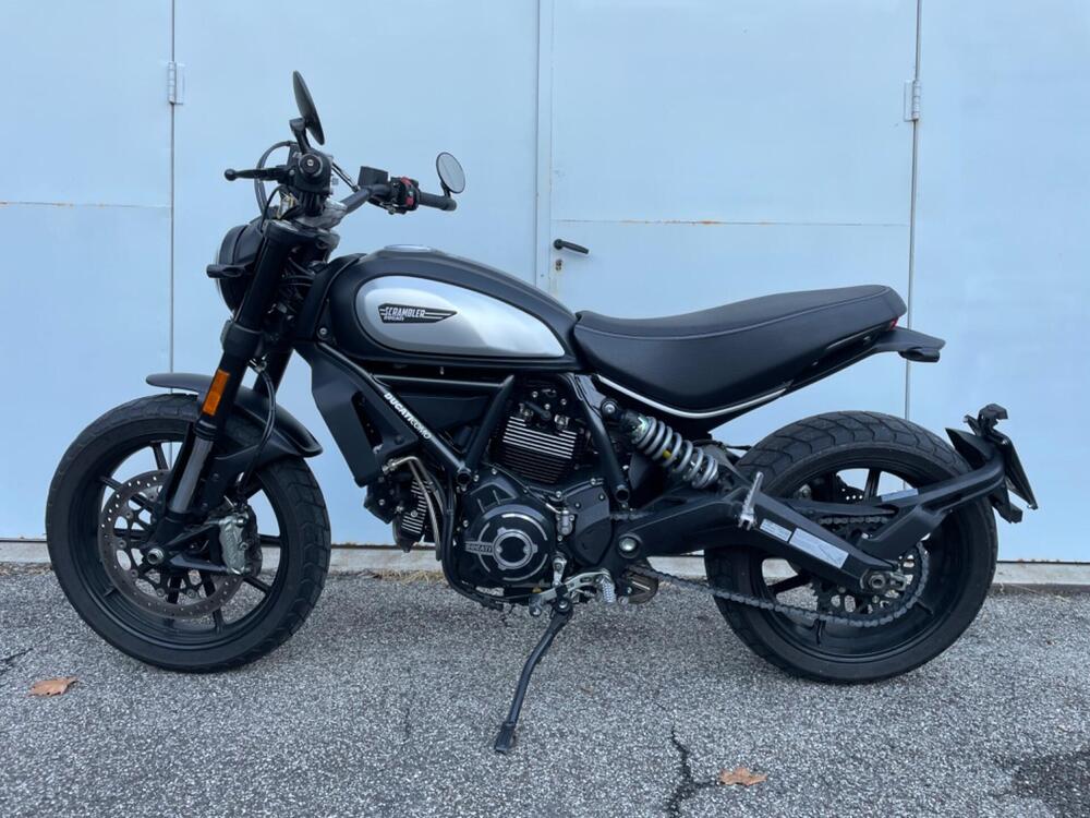 Ducati Scrambler 800 Icon Dark (2020) (2)