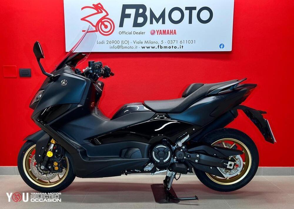 Yamaha T-Max 560 Tech Max (2022 - 24) (4)