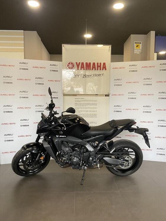 Yamaha MT-09 (2024 - 25) (5)