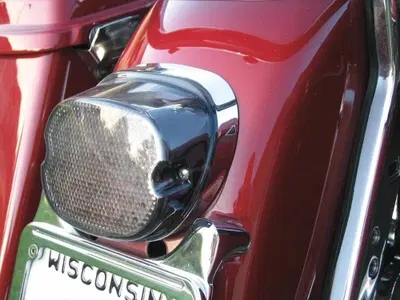 Lente faro posteriore fum&egrave; a led Laydown omologata 
