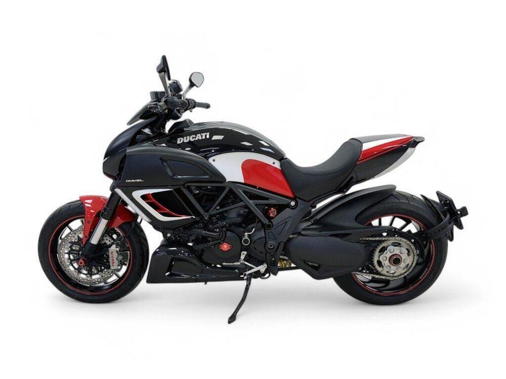 Ducati Diavel 1200 (2010 - 13) (3)