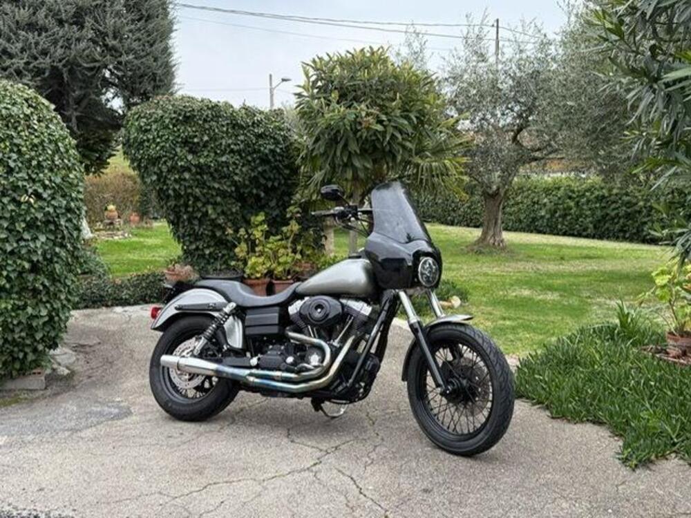 Harley-Davidson 1584 Street Bob (2007) - FXDB