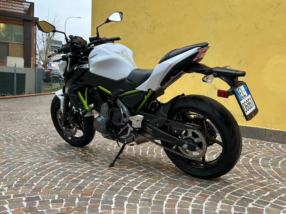 Kawasaki Z 650 (2017 - 19) (4)