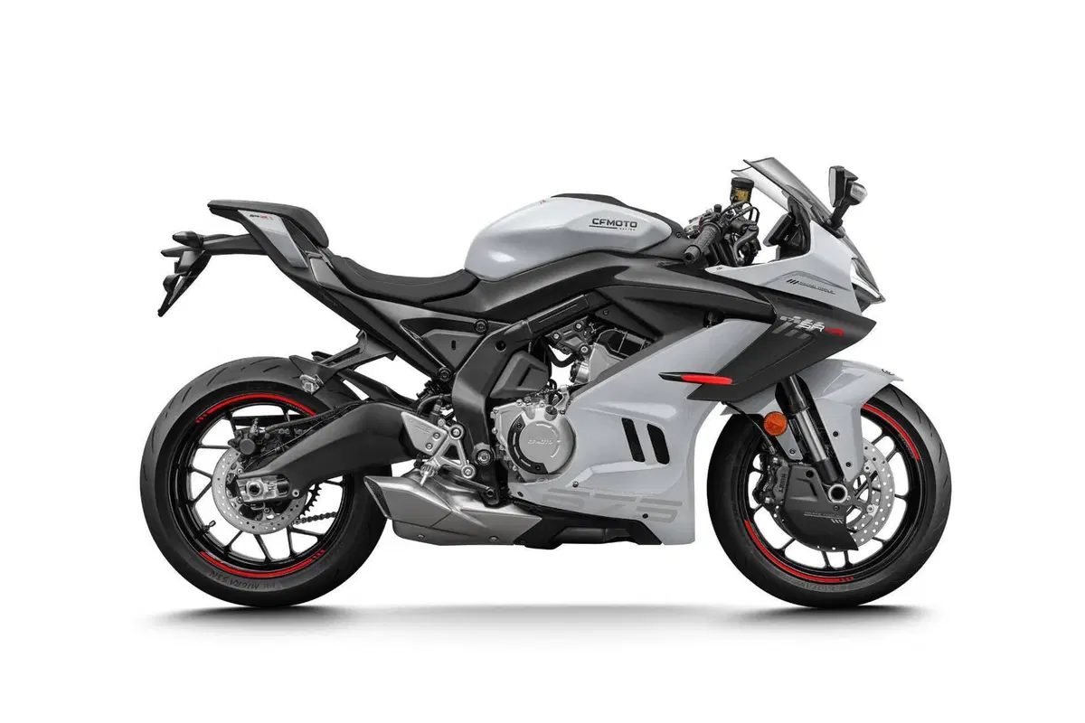 CFMOTO 675SR-R (2025 - 26)