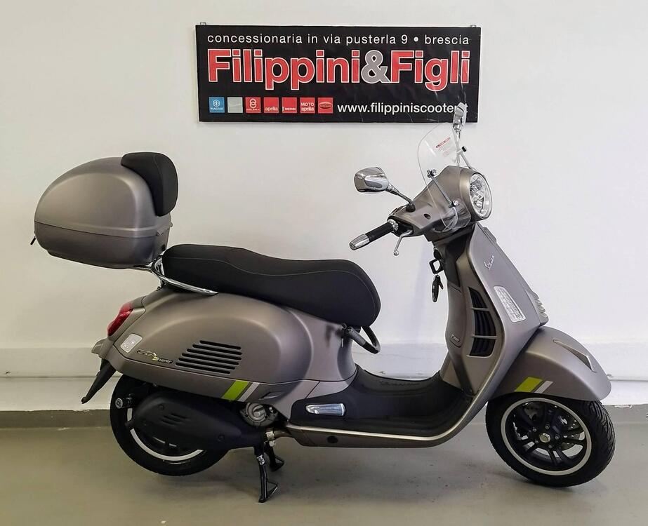 Vespa GTS 300 Super Tech (2023 - 24)