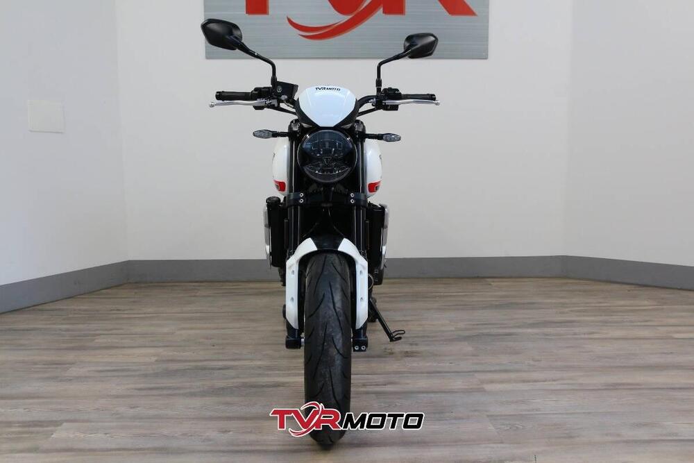 Triumph Trident 660 (2021 - 24) (3)