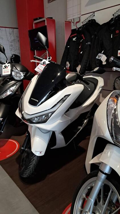 Honda PCX 125 (2025)