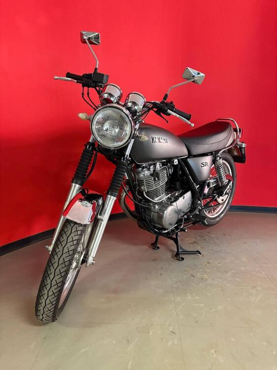 Yamaha SR 400 (2013 - 17) (4)