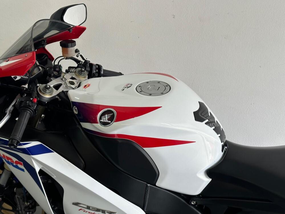 Honda CBR 1000 RR Fireblade (2008 - 11) (3)