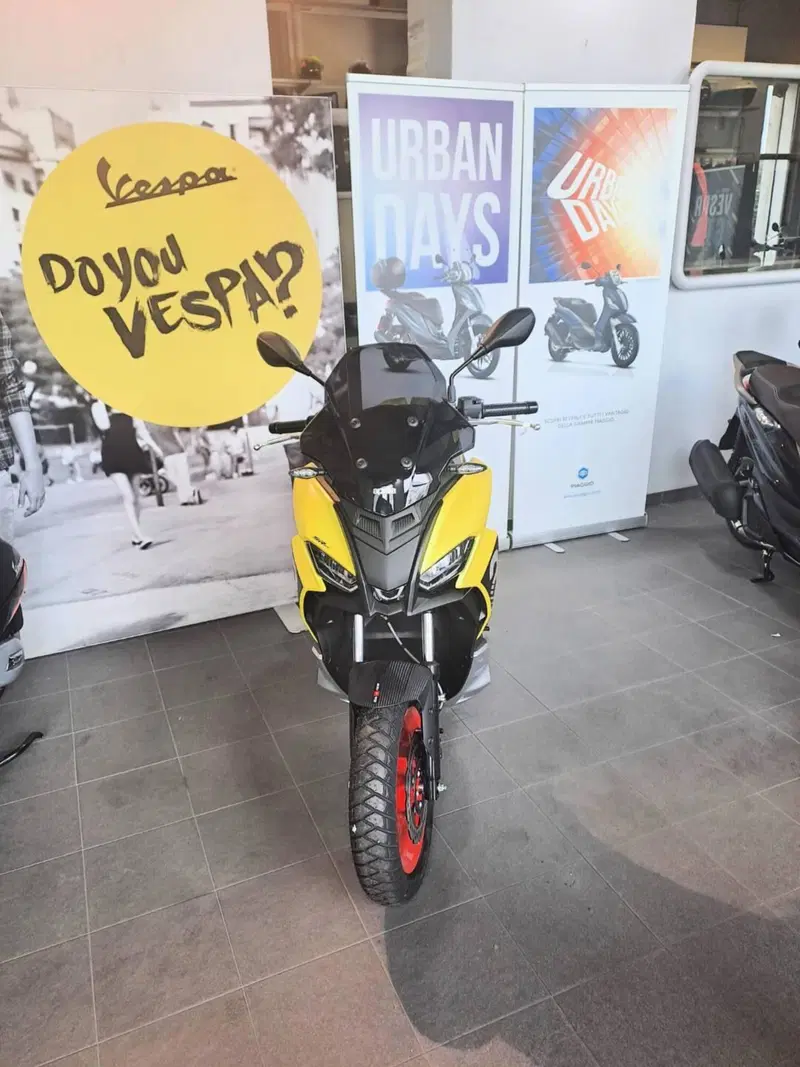 Aprilia SR GT 125 (2022 - 24) (3)