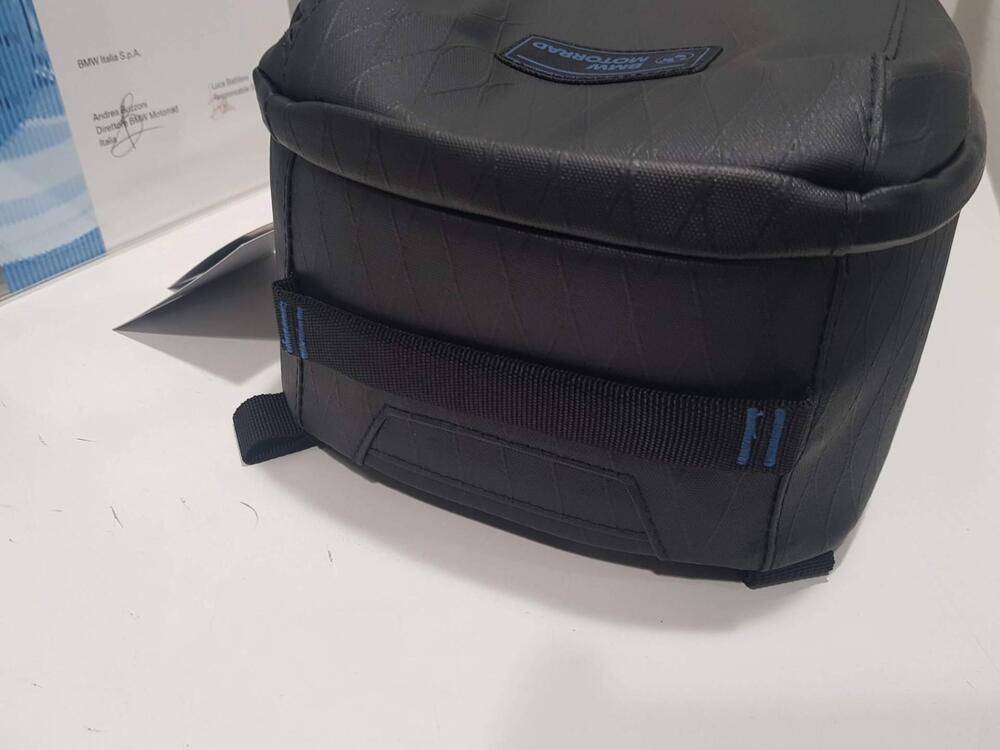 Borsa da sella passeggero e portapacchi e serbatoi BMW (3)