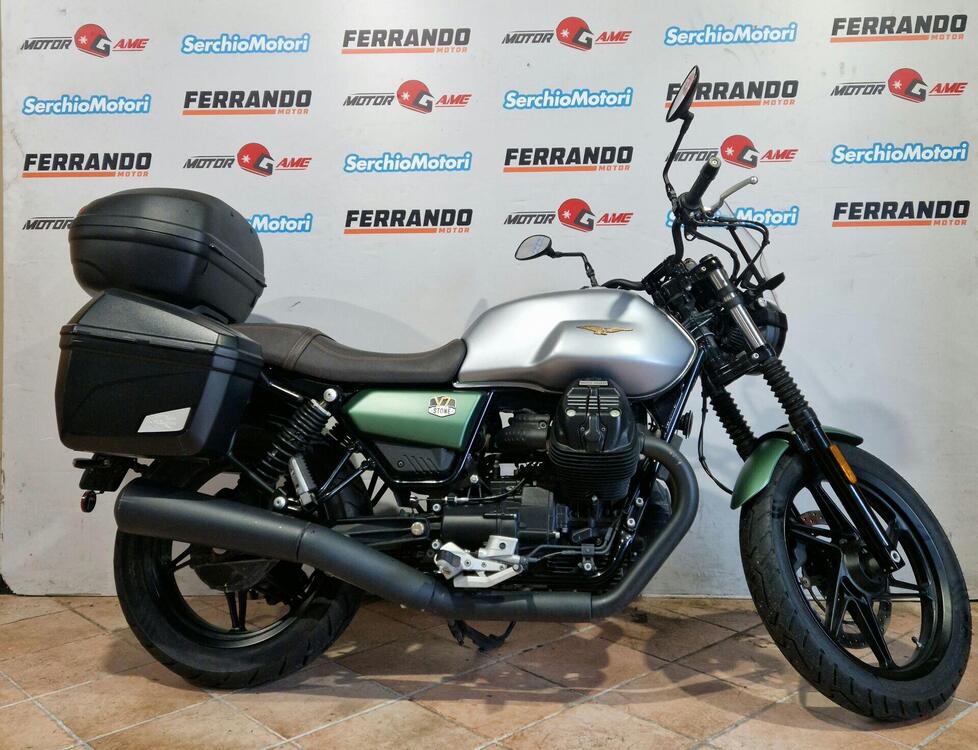 Moto Guzzi V7 Stone Centenario (2021 - 22)