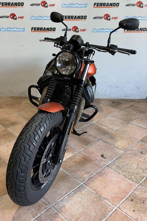 Moto Guzzi V9 Bobber Sport (2019 - 20) (4)