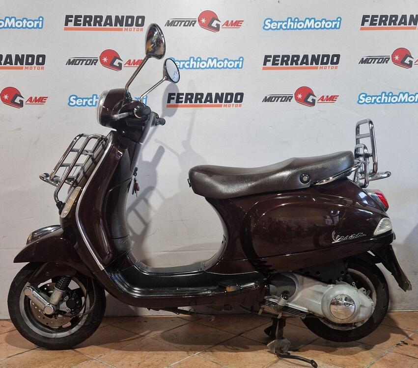 Vespa LX 150 Touring (2010 - 12) (2)