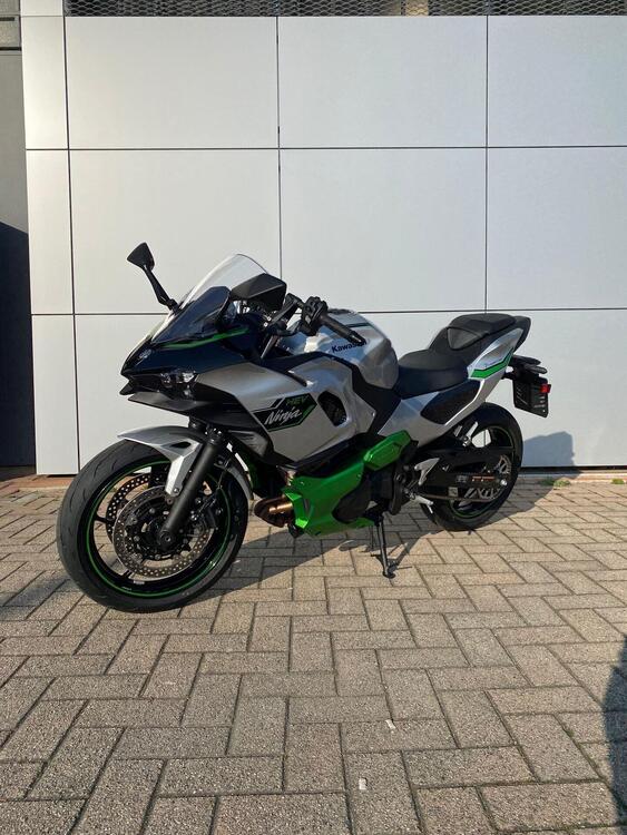 Kawasaki Ninja 7 Hybrid (2024 - 25)