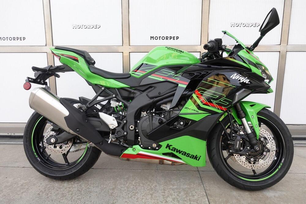 Kawasaki Ninja ZX-4RR (2024 - 25) (2)